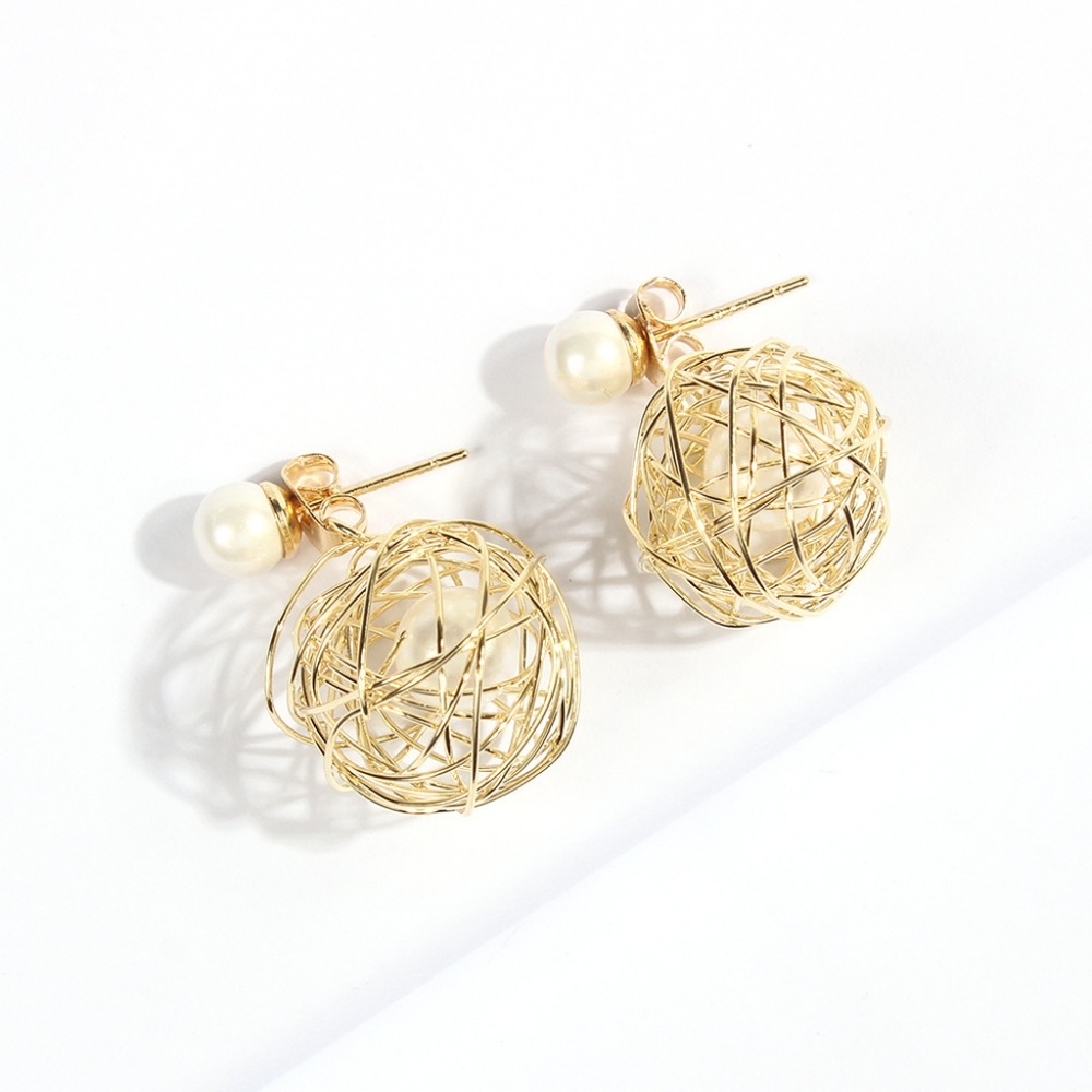 Fashion Design Pierced Earrings - Picture 2 of 2